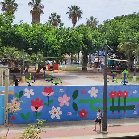 Close To The Sea, Large 170 M2 Apartmentbikes