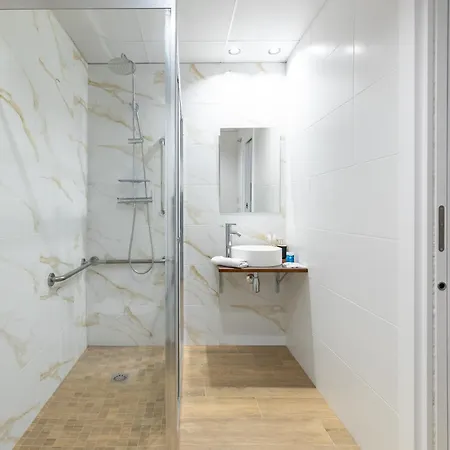 Travel Habitat Mediterranean Lofts Apartman