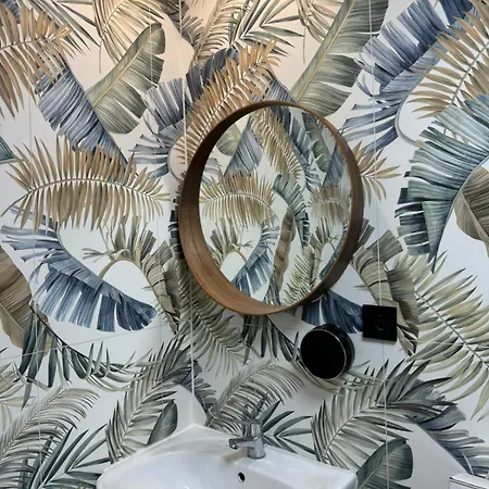 بيت شباب The Pod Village فالنسيا