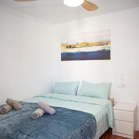 Amplio & Renovado 5 2 Banos Y Balcon Apartment Valencia
