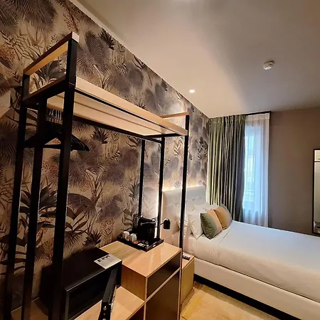 Hotel Saman Boutique 4*