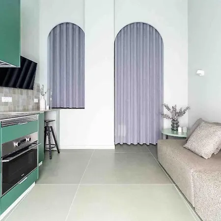 Malvarrosa Point Walencja