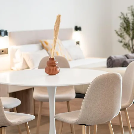 Deluxe - Ciudad De Artes