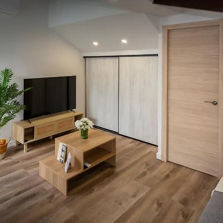 El Carmen Valencia, Estudio Con Terraza