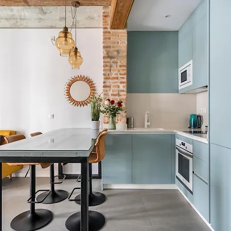 Centrica Y Encantadora Vivienda. * Valência