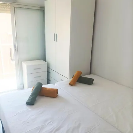 Apartman El Cabanal 400 Meters From The *