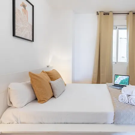 Travel Habitat Torres De Serrano ולנסיה