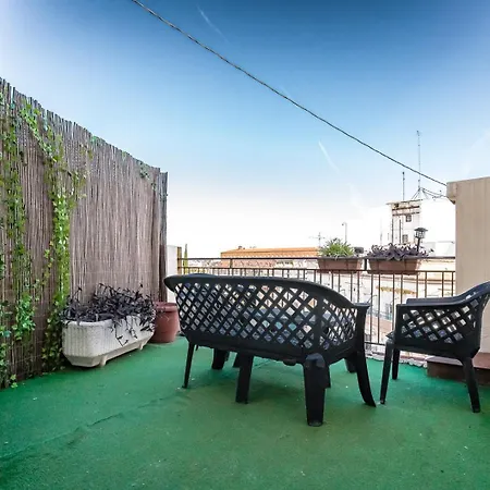 Apartment Penthouse With Terrace In The Heart Of *