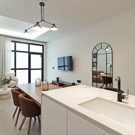 Guestready - Urban Elegance In *