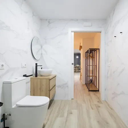 アパート Ln4 - Loft Espacioso Y Acogedor Estudio Cerca Del Metro Zona Ayora バレンシア