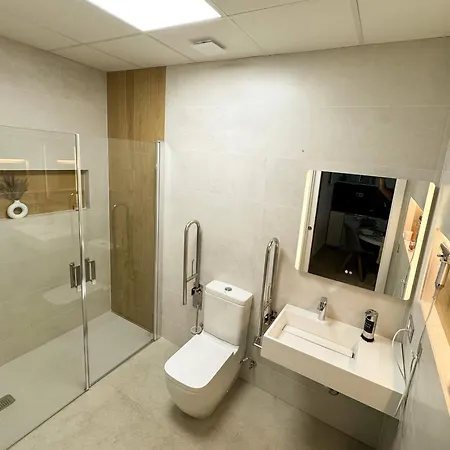Apartman Centrico Cerca De Torres De Serrano Y Viveros *