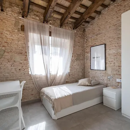 Residencia Universitaria Trinitarios *