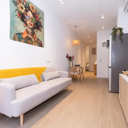 Casa Novi - Close To Beach, Center & Metro *