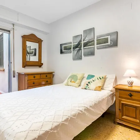 Centrally Located Temporary, Very Spacious Pataconabluerentals Βαλένθια