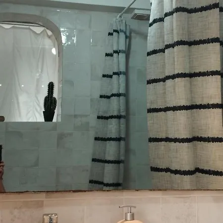 La Roqueta Completo En Pleno Centro Апартаменты