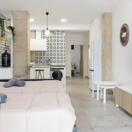 Apartment New Flats 3 *