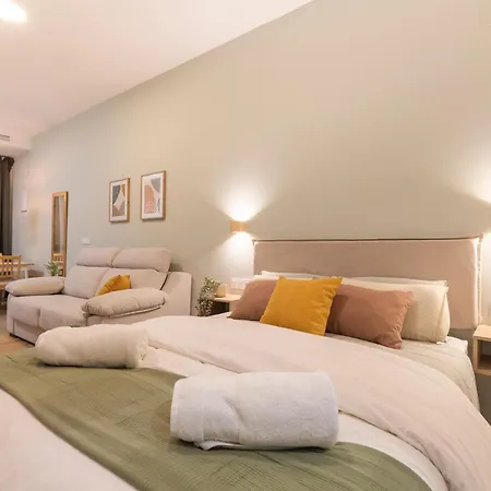 Paradise - Comodo Y Acogedor - Conectado Con Aeropuerto, Playa Y Centro 아파트