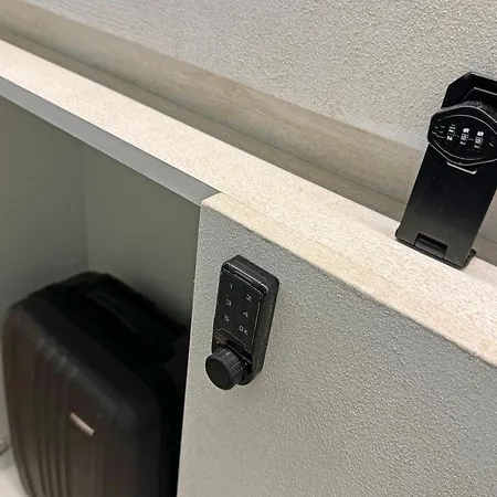 게스트하우스 Nomad Haux Mestalla 101 발렌시아