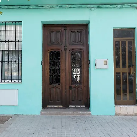 Cabanyal House Дом отдыха Валенсия