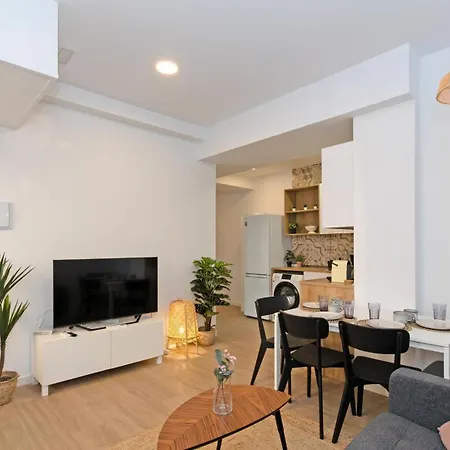 Guestready - Cozy Flat In Lägenhet