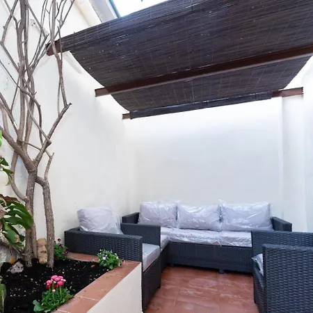 Clero Flat By Invalencia *