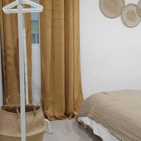 Familias Y Grupos Muy Grande En El Centro De