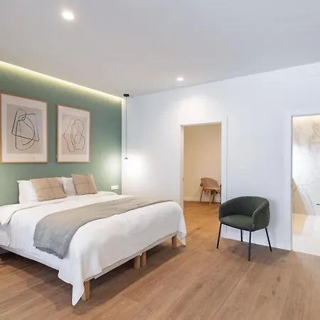 Explore Luxury Meets Comfort * Valenza