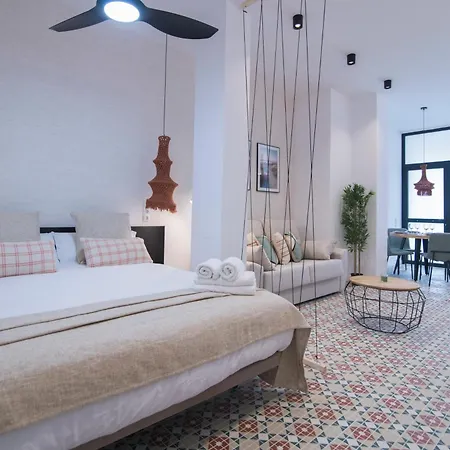 Suite De Diseno Junto A La Ciudad De Las Ciencias D Daire Valensiya