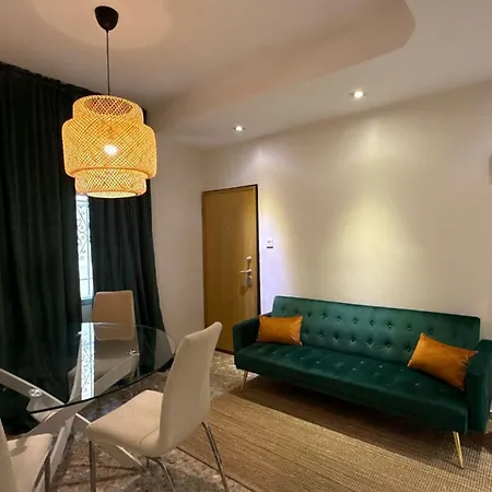 Valencia, Netflix, 4 Mins Walk To The * Valensiya