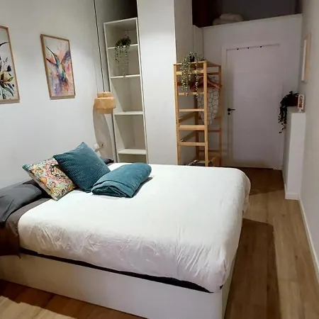 Apartment Dorado Cabanyal - Luxury Beachside Charm *