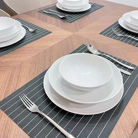 Modern * Valencia