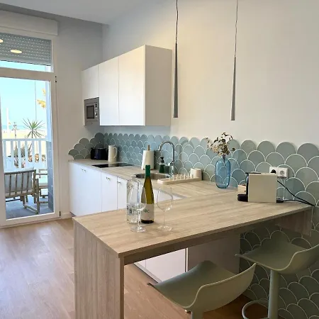 Exclusive Beachfront Апартаменты Валенсия