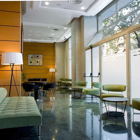 Hotel Nh Center 4*
