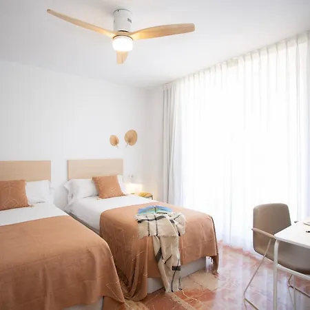 Apartment Singularstays Palau De La Musica Lofts Valencia