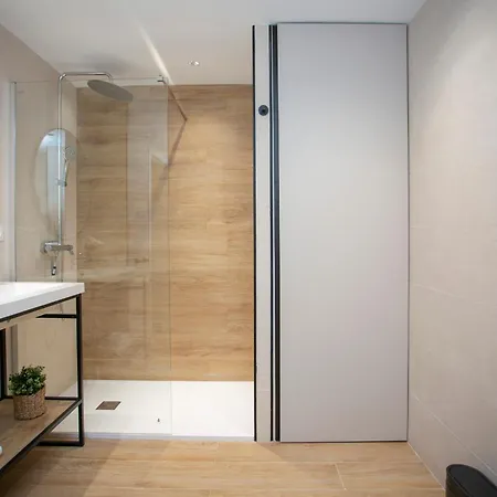 Apartment Singularstays Palau De La Musica Lofts