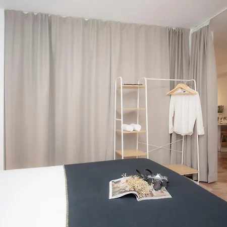Apartment Singularstays Palau De La Musica Lofts Valencia
