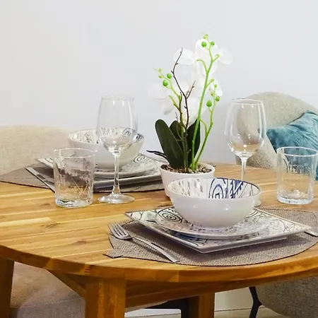 Dm1 - Loft * Valence