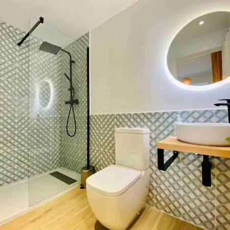 Διαμέρισμα Beautiful Flat Next The *