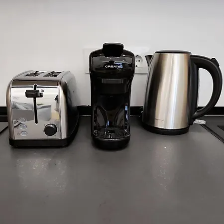 Delfin - Entire - Near And Stadium By Rio Turia *