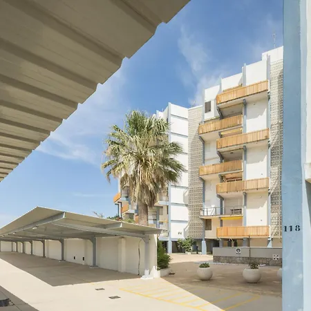 Fantastic Near Apartament