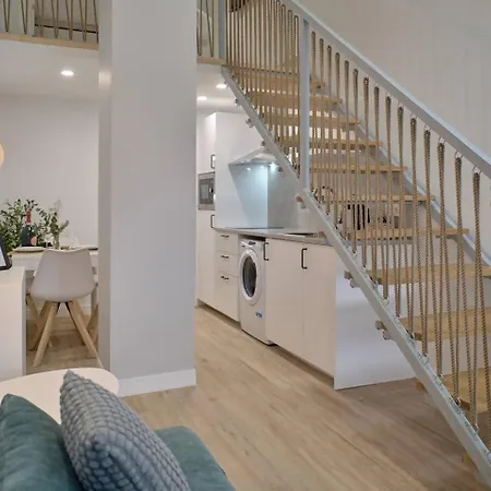 Romantic Roig Arena N3 Virkin Lejlighed