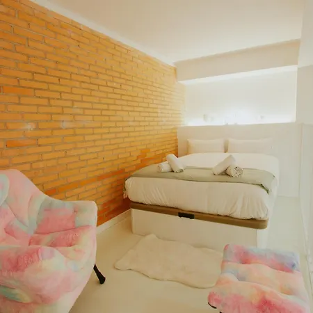 2 Of Arts And Science Fast Wifi 2 * Βαλένθια