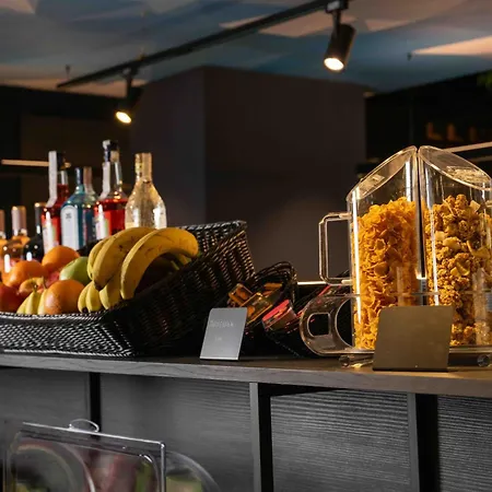 Pathos By Mimood Aparthotel