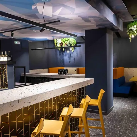 Pathos By Mimood Aparthotel 4*