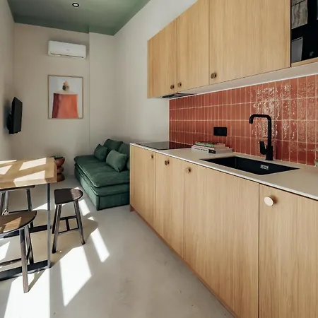 The Atelier Lofts 4*