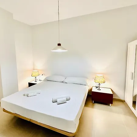 Filologo Sanelo Luxury