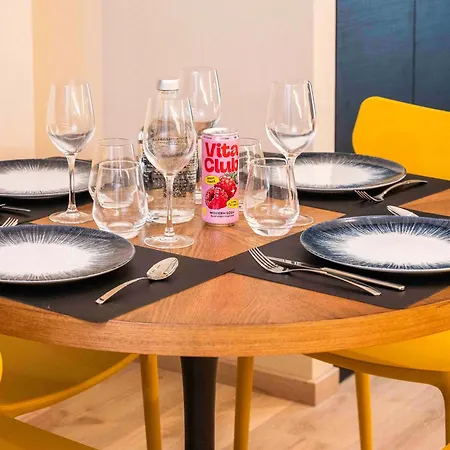 Aparthotel Pathos By Mimood 4*