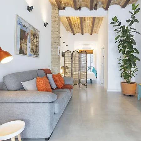 Cozy With Terrace In Ruzafa By Invalencia Appartement *