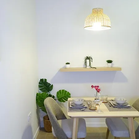 Loft Ptz - Between Arts Roig Arena & Ruzafa Street - Private Entry Lägenhet *