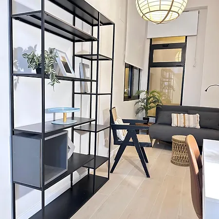 Διαμέρισμα Ecocasa 12pax Perfecta Grupos, Reforma Lujo, Junto Parada Metrovalencia, Cerca Centro Valencia Y Playa, Lavadora, Secadora Equipamiento Total